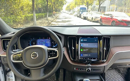 Volvo XC60 II, 2022 год, 3 000 850 рублей, 11 фотография