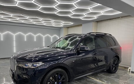 BMW X7, 2021 год, 10 500 000 рублей, 2 фотография