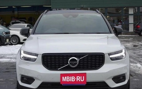 Volvo XC40 I, 2021 год, 2 000 000 рублей, 2 фотография