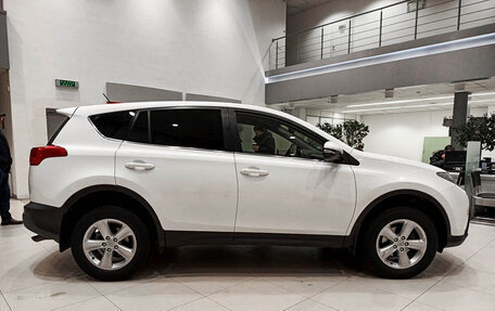 Toyota RAV4, 2013 год, 2 100 000 рублей, 5 фотография