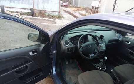 Ford Fiesta, 2006 год, 400 000 рублей, 3 фотография