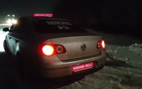 Volkswagen Passat B6, 2006 год, 670 000 рублей, 8 фотография