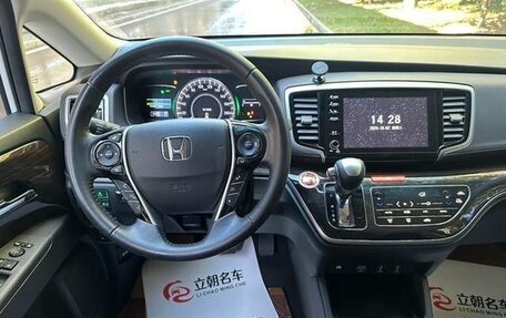 Honda Odyssey IV, 2020 год, 3 500 000 рублей, 5 фотография