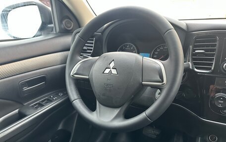 Mitsubishi Outlander III рестайлинг 3, 2012 год, 1 215 000 рублей, 9 фотография