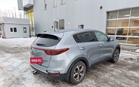 KIA Sportage IV рестайлинг, 2020 год, 2 557 000 рублей, 4 фотография