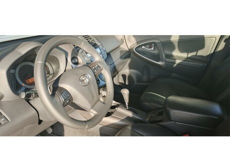 Toyota RAV4, 2011 год, 1 620 000 рублей, 17 фотография