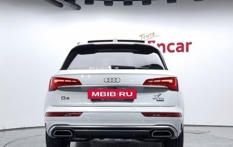 Audi Q5, 2021 год, 5 700 000 рублей, 4 фотография