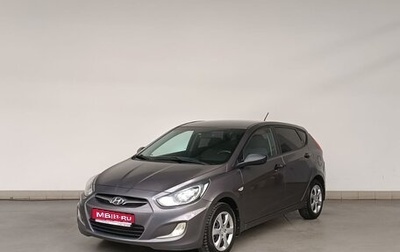 Hyundai Solaris II рестайлинг, 2012 год, 700 000 рублей, 1 фотография