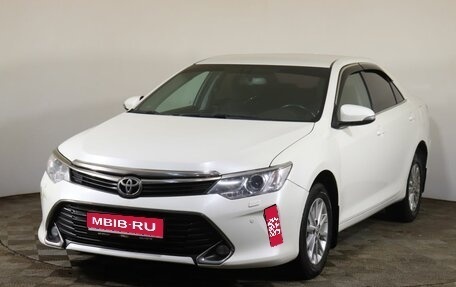 Toyota Camry, 2017 год, 2 399 000 рублей, 1 фотография