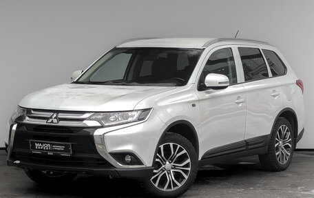 Mitsubishi Outlander III рестайлинг 3, 2016 год, 1 795 000 рублей, 1 фотография