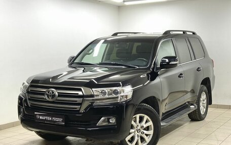 Toyota Land Cruiser 200, 2017 год, 6 395 000 рублей, 1 фотография