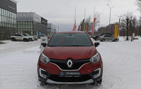 Renault Kaptur I рестайлинг, 2018 год, 1 752 000 рублей, 2 фотография