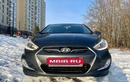 Hyundai Solaris II рестайлинг, 2014 год, 1 100 000 рублей, 2 фотография