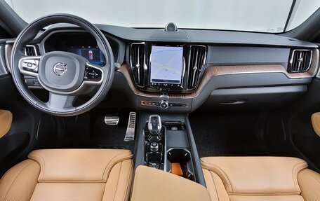 Volvo XC60 II, 2022 год, 4 609 000 рублей, 6 фотография