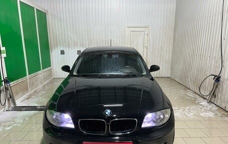 BMW 1 серия, 2008 год, 950 000 рублей, 1 фотография