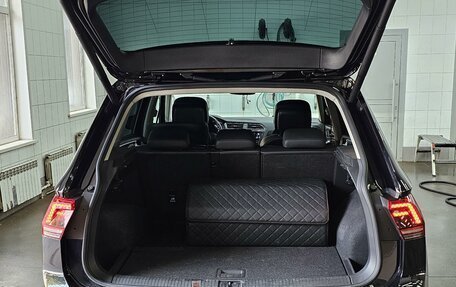 Volkswagen Tiguan II, 2017 год, 2 650 000 рублей, 11 фотография