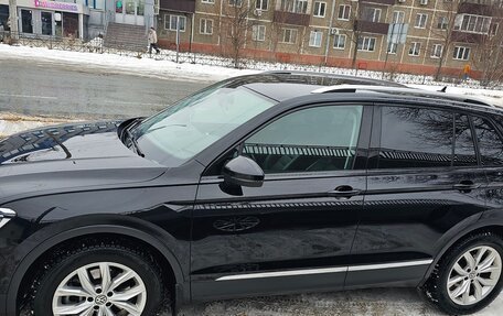 Volkswagen Tiguan II, 2017 год, 2 650 000 рублей, 5 фотография