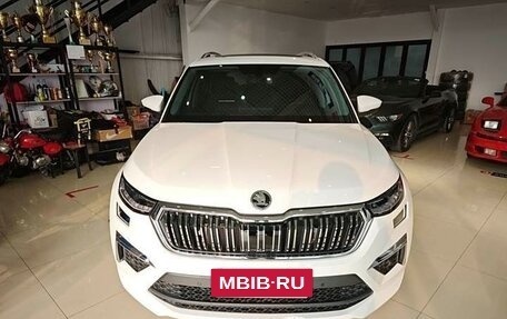 Skoda Kodiaq I, 2022 год, 2 600 000 рублей, 4 фотография