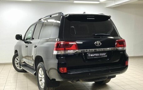 Toyota Land Cruiser 200, 2017 год, 6 395 000 рублей, 6 фотография