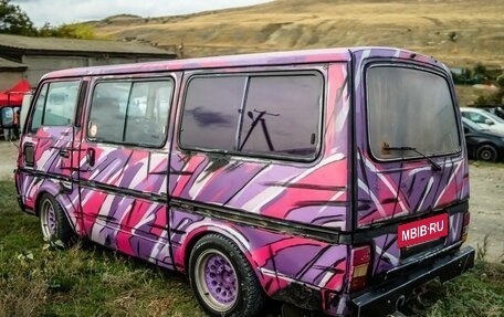 Nissan Homy IV, 1986 год, 550 000 рублей, 4 фотография