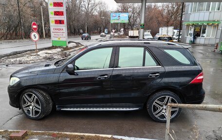 Mercedes-Benz M-Класс, 2013 год, 2 900 000 рублей, 2 фотография