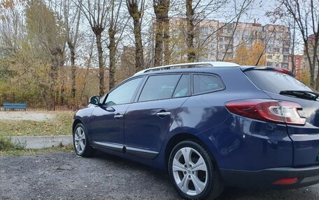 Renault Megane III, 2009 год, 700 000 рублей, 2 фотография