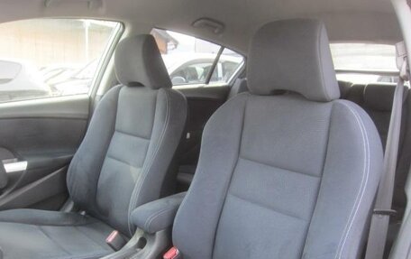 Honda Insight II рестайлинг, 2012 год, 755 000 рублей, 25 фотография