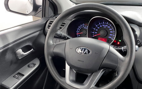 KIA Rio III рестайлинг, 2013 год, 947 000 рублей, 17 фотография