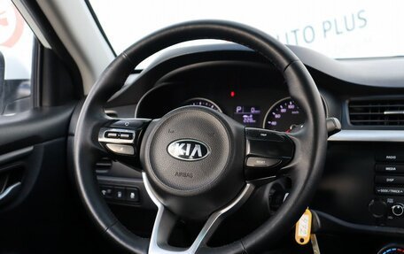 KIA Rio IV, 2018 год, 1 000 000 рублей, 11 фотография