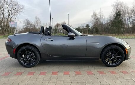 Mazda MX-5, 2021 год, 2 900 000 рублей, 14 фотография