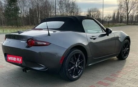 Mazda MX-5, 2021 год, 2 900 000 рублей, 10 фотография