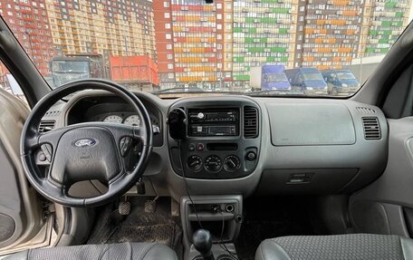 Ford Escape II, 2001 год, 570 000 рублей, 8 фотография