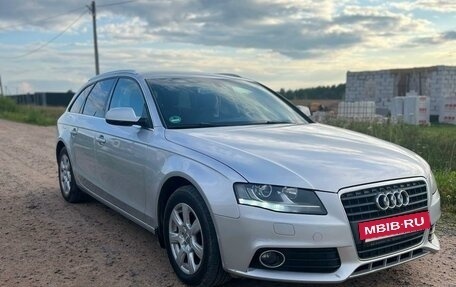 Audi A4, 2010 год, 1 100 000 рублей, 12 фотография