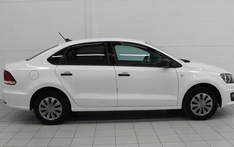 Volkswagen Polo VI (EU Market), 2018 год, 940 000 рублей, 4 фотография