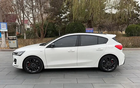 Ford Focus IV, 2022 год, 1 750 035 рублей, 7 фотография