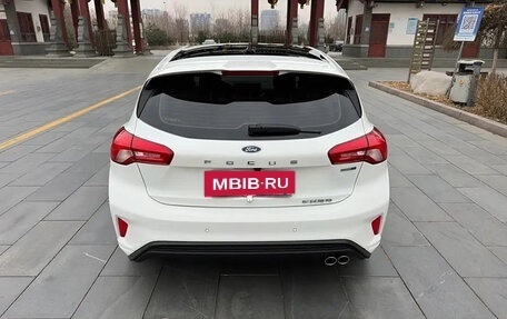 Ford Focus IV, 2022 год, 1 750 035 рублей, 5 фотография