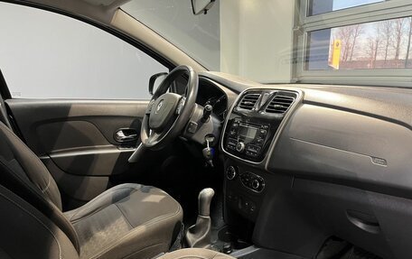 Renault Sandero II рестайлинг, 2014 год, 965 000 рублей, 23 фотография