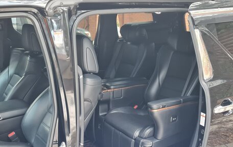 Toyota Alphard III, 2016 год, 4 700 000 рублей, 12 фотография