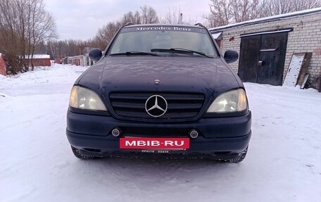 Mercedes-Benz M-Класс, 2000 год, 860 000 рублей, 3 фотография