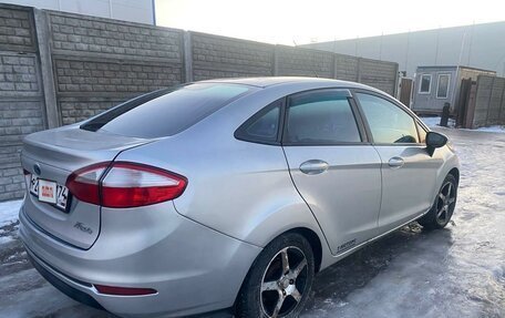 Ford Fiesta, 2015 год, 710 000 рублей, 4 фотография