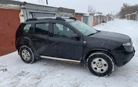 Renault Duster I рестайлинг, 2013 год, 820 000 рублей, 2 фотография