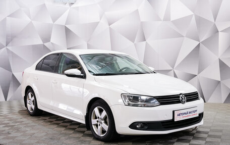 Volkswagen Jetta VI, 2013 год, 1 043 000 рублей, 7 фотография