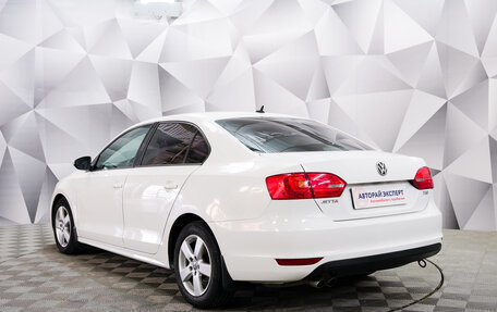 Volkswagen Jetta VI, 2013 год, 1 043 000 рублей, 3 фотография