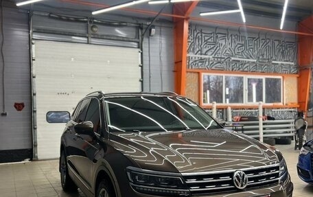 Volkswagen Tiguan II, 2018 год, 2 750 000 рублей, 5 фотография