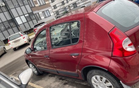 Renault Sandero I, 2013 год, 600 000 рублей, 4 фотография