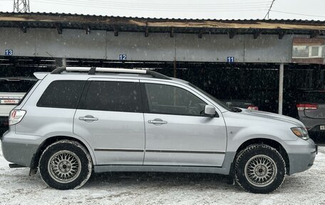 Mitsubishi Outlander III рестайлинг 3, 2004 год, 840 000 рублей, 3 фотография