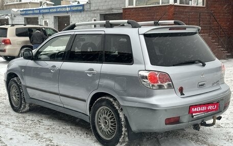 Mitsubishi Outlander III рестайлинг 3, 2004 год, 840 000 рублей, 6 фотография