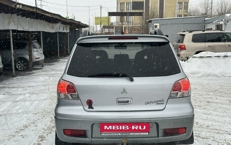 Mitsubishi Outlander III рестайлинг 3, 2004 год, 840 000 рублей, 5 фотография