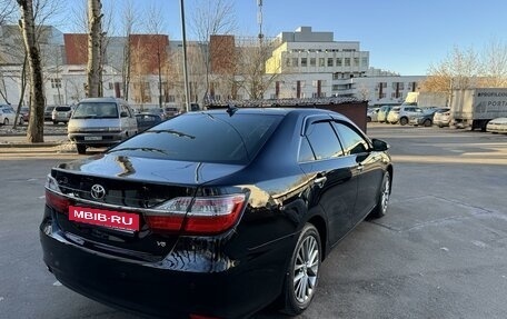 Toyota Camry, 2017 год, 2 650 000 рублей, 3 фотография