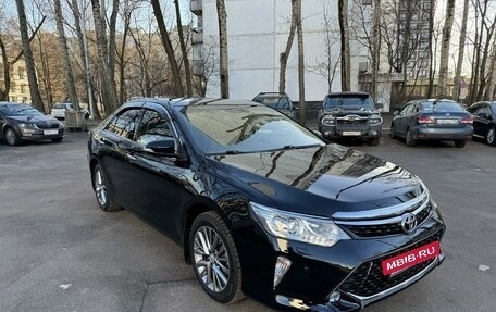 Toyota Camry, 2017 год, 2 650 000 рублей, 22 фотография